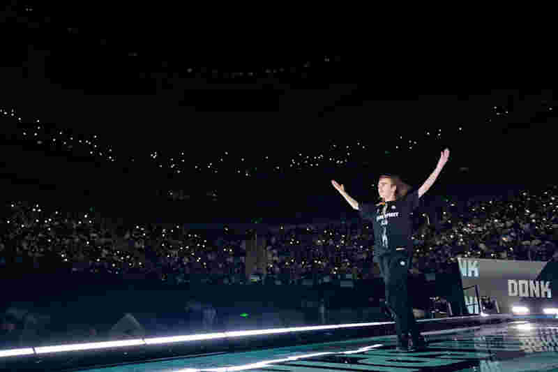 在密集赛程 在密集赛程