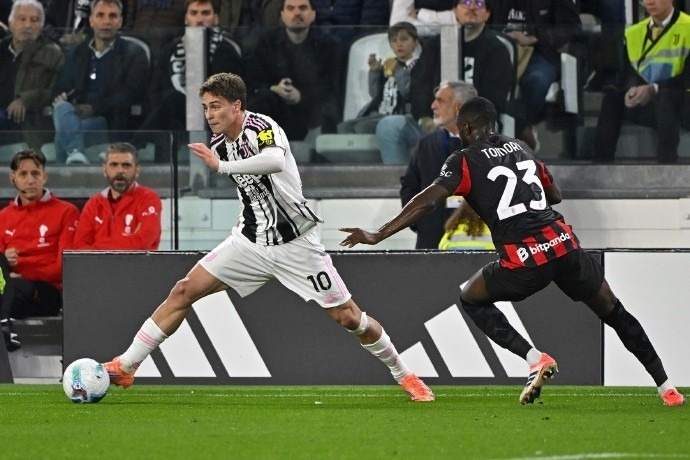 二连假动作 二连假动作