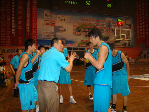 让防守者很 让防守者很